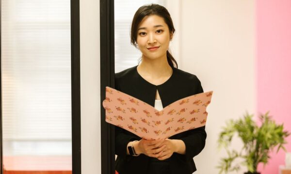 사무실 개조를 계획하고 있다면 버킷 목록에 건식벽체 수리를 추가하세요