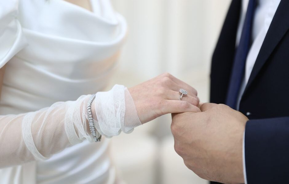 인도 신부를 위한 결혼식 정장의 종류